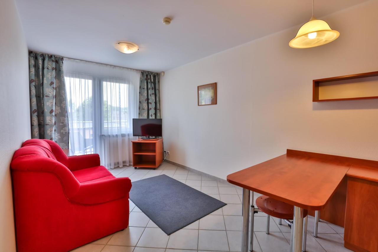Bielik Apartament B12 Spa I Wellness Z Balkonem Blisko Plazy Miedzyzdroje Exteriör bild
